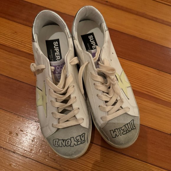 BRAND NEW UNWORN Size 38 Golden Goose Sneakers with Box - Picture 1 of 9